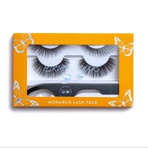 Flirtatious Looks Monarch Lash Pack